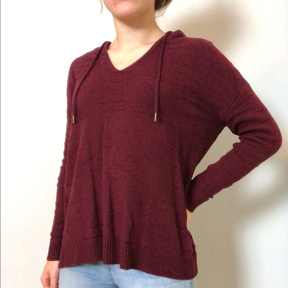 American Eagle Burgundy Knit V-Neck Hoodie Sweater
